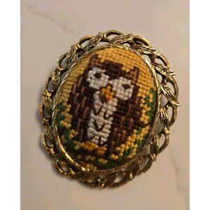 Vintage Embroidered Owl Pendant Brooch Cross Stitch Needlepoint‎ Retro Gold tone
